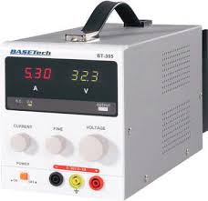 Alimentation ajustable 0-30 V / 5 A / CC