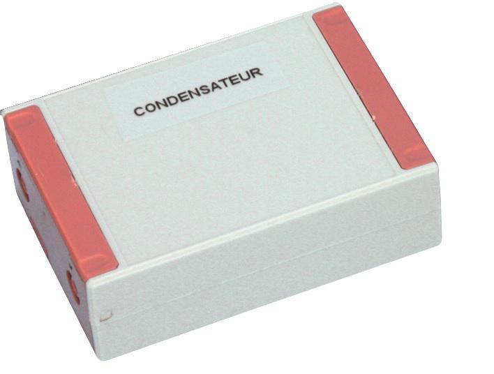 Condensateur de filtrage sur support 