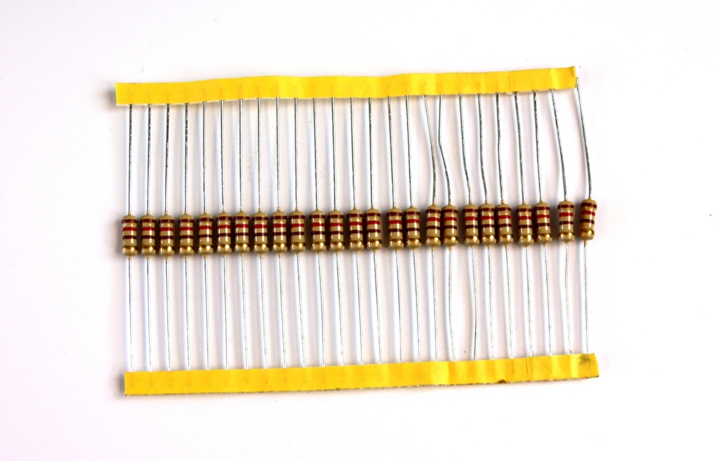 [#000304] Résistances 33 Ohms - 1 W (lot de 25)