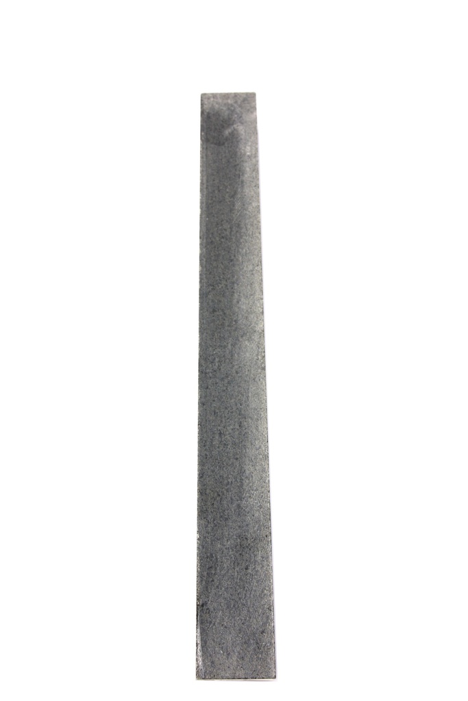 [#032047] Barre de roche 50 x 5 x 5 cm : Gabbro