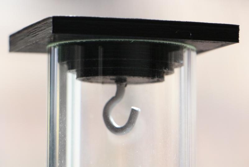 Bouchon à crochet pour cuve chromatographie