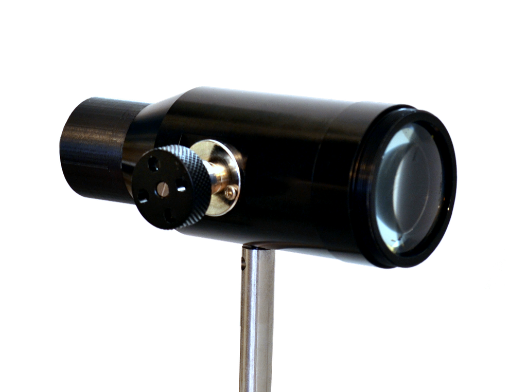 [#004096] Lanterne LED focalisation réglable par crémaillère