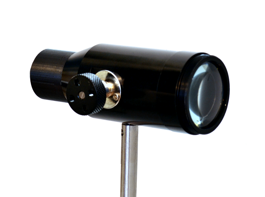 Lanterne LED focalisation réglable par crémaillère